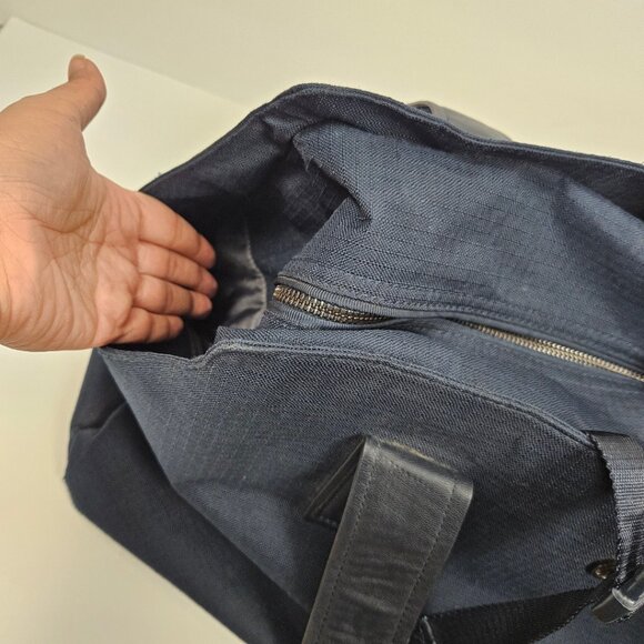 Lululemon Nocturnal Teal Go Getter Gym Duffel Bag - Picture 8 of 16